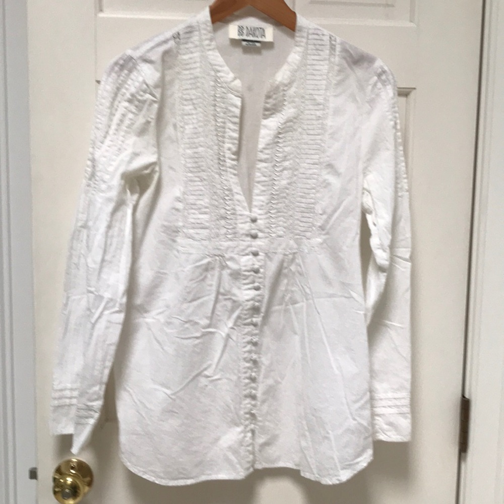 White lightweight top